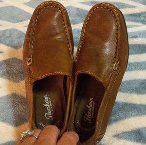 Boys size 2 florsheim dress shoe...sold